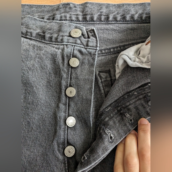 Levi's 501 Original Men's Cropped Straight Jeans Black Size US 36 - Picture 4 of 9